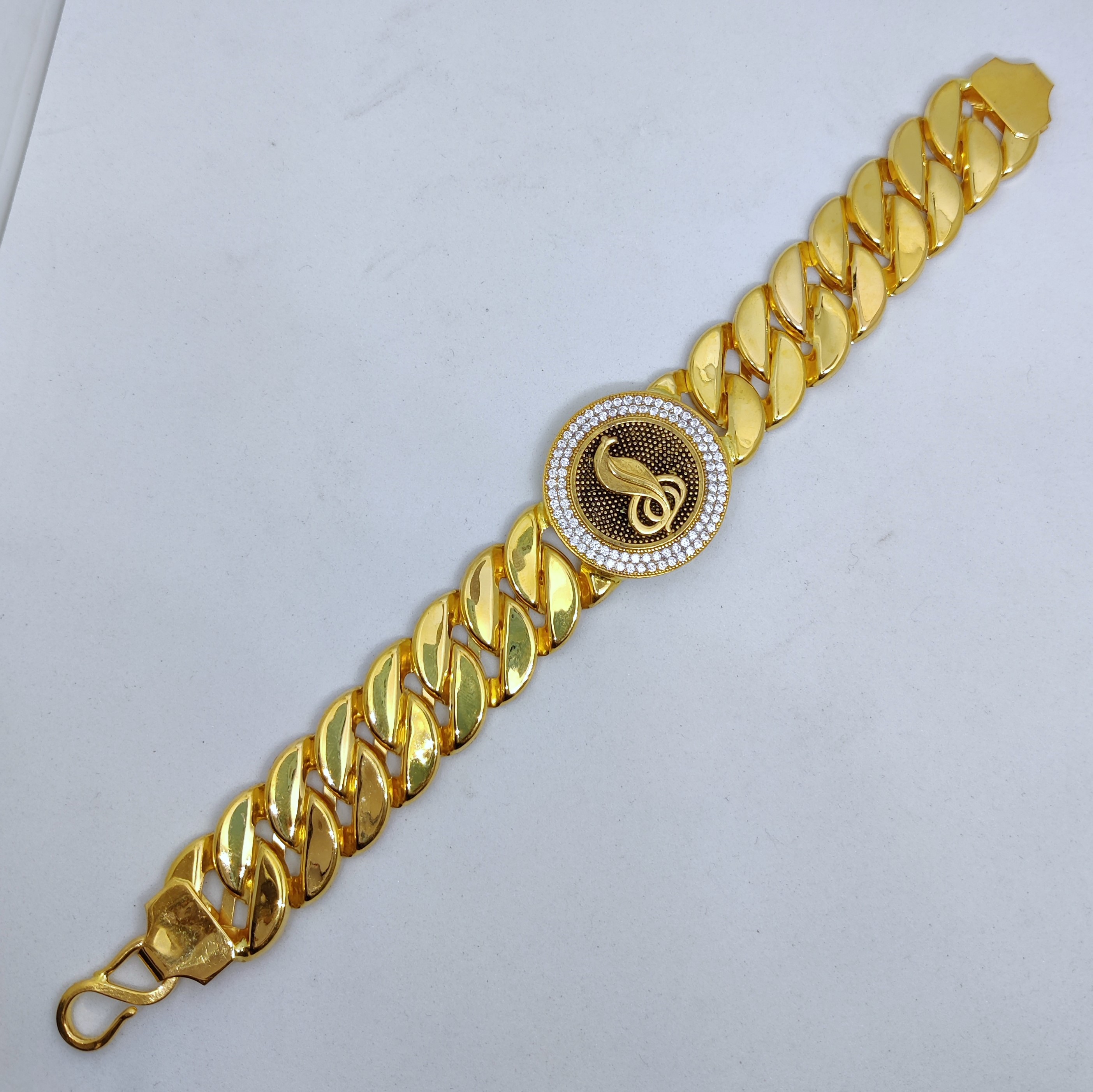 916 Gold Fancy Singapuri Lucky