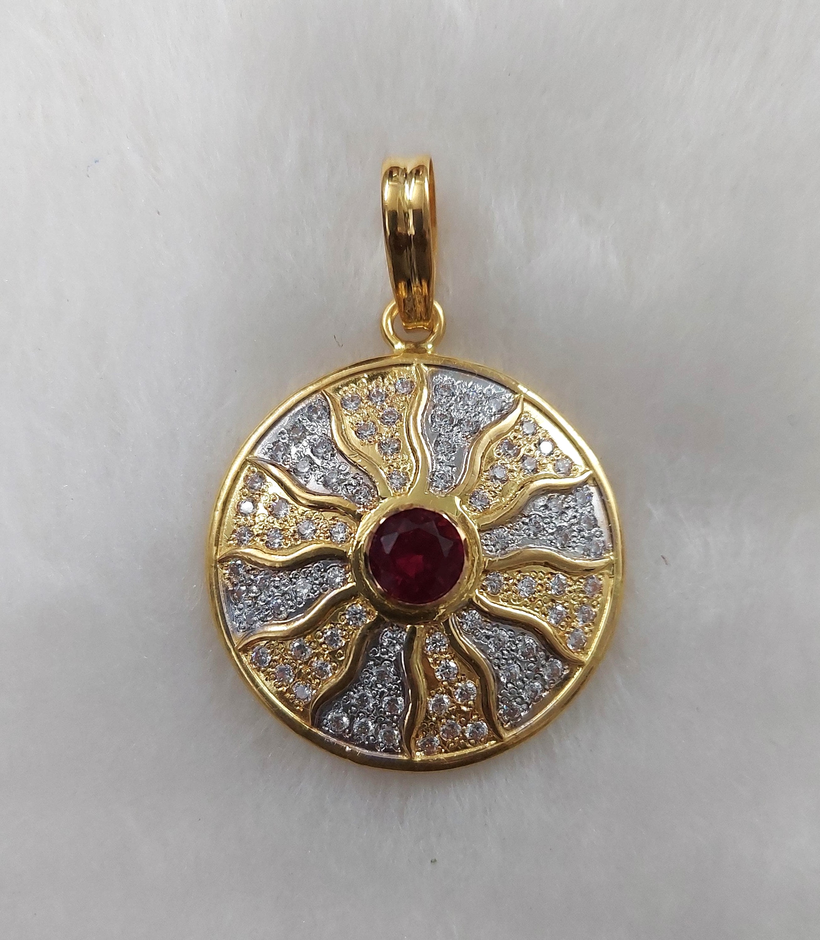 916 Gold Fancy Surya Pendant