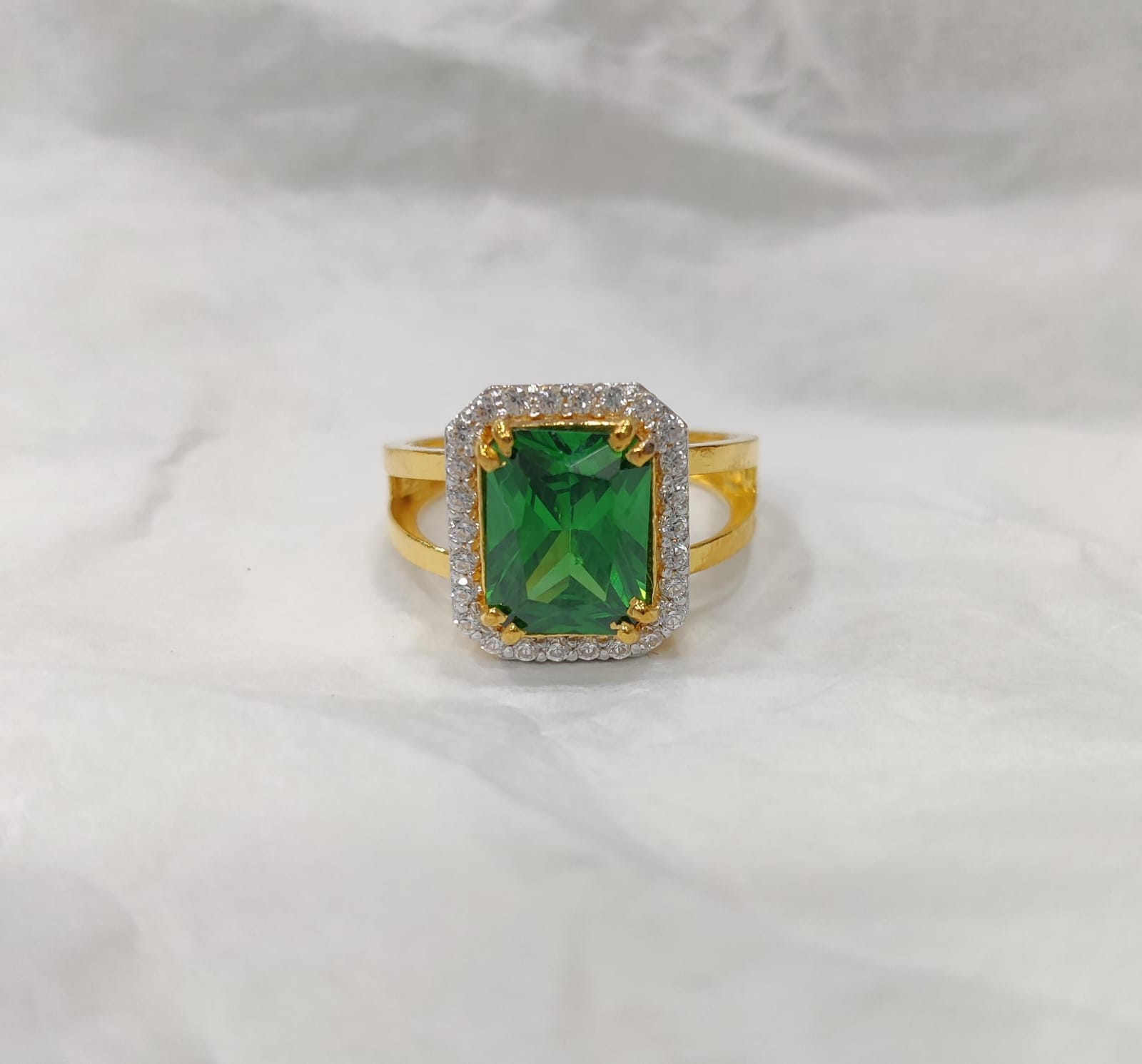 916 Gold Singal Stone Ring