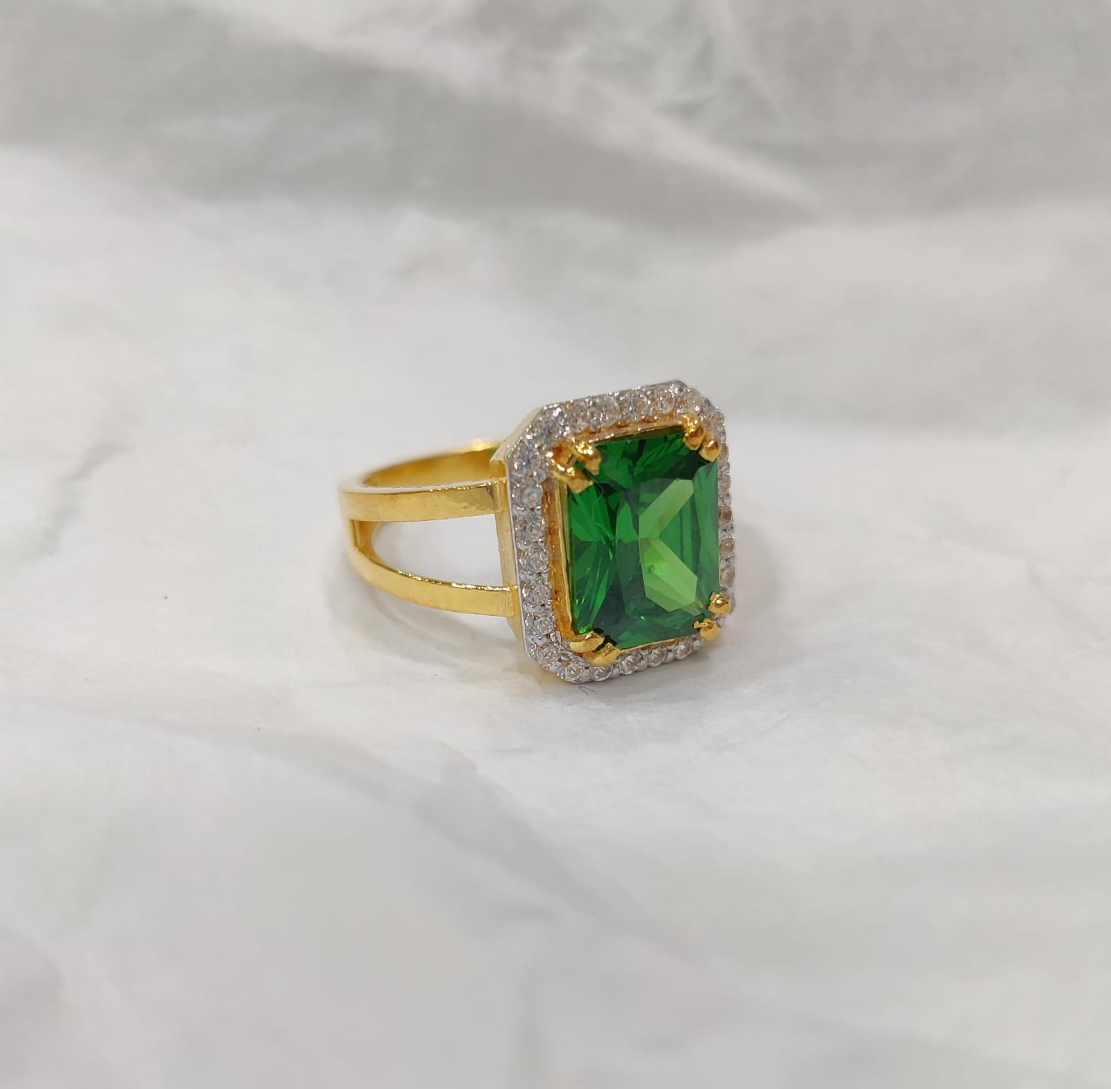 916 Gold Singal Stone Ring