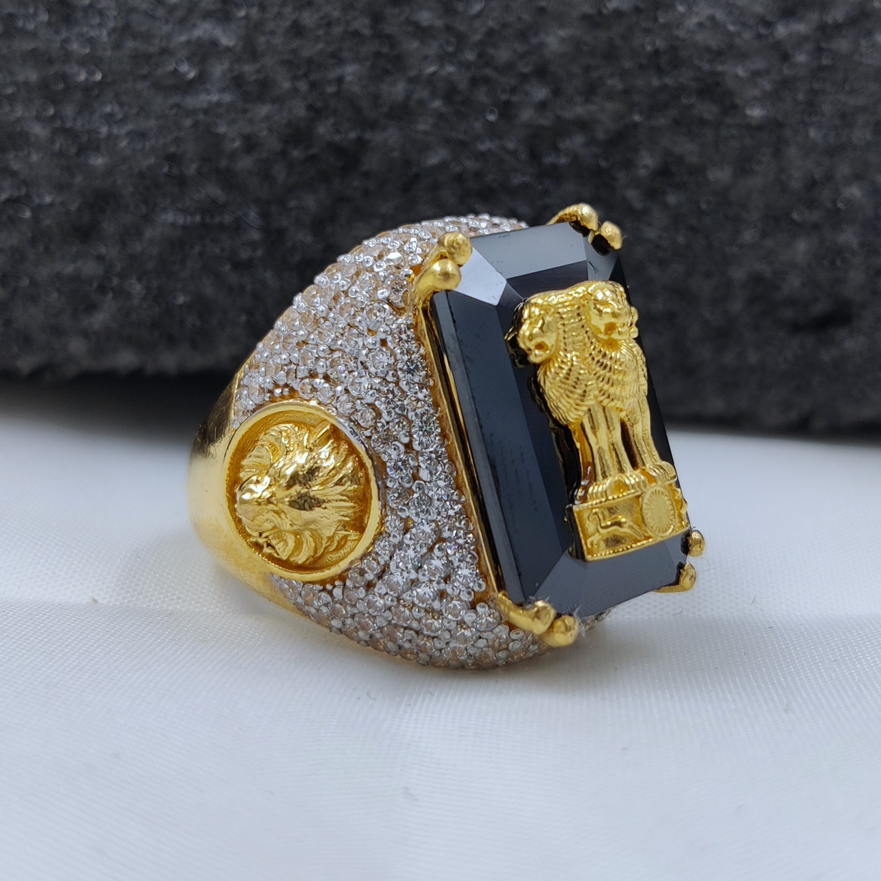 916 Gold Fancy Singal Stone Ring